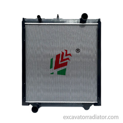 ISUZU Miscelatore radiatore serbatoio d'acqua Motore Miscelatore di calcestruzzo Camion parti Produttore Vendite dirette