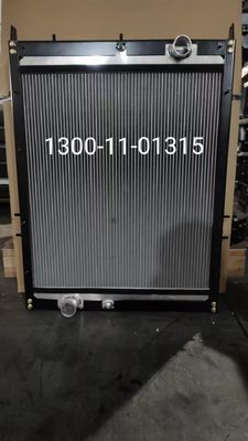 Radiatore di alluminio di rame d'ottone 1300-11-01315 del centro del carro armato di plastica del trattore