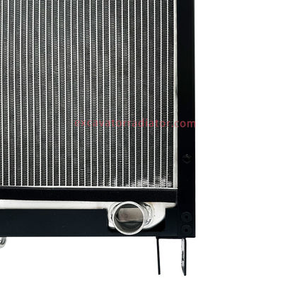 1301-00368 Radiatore per autobus Yutong Materiale in alluminio Colore argento