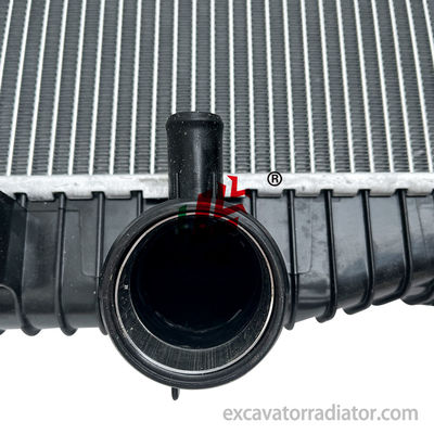 Radiatori per autoveicoli pesanti MAN 67225