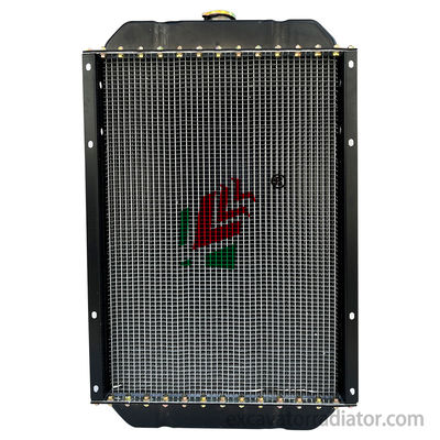 Weichai K4105 Alto centro superiore e basso sinistro dritto DF45 Macchine di ingegneria Radiatore Meccanico Accesso raffreddatore