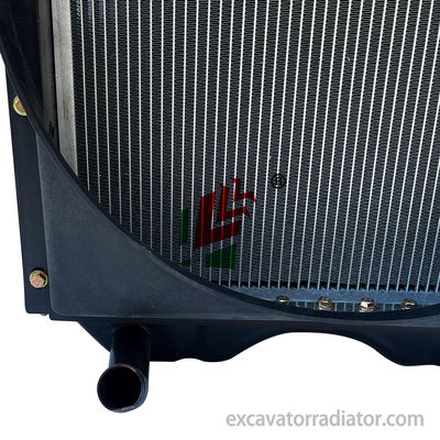 Radiatore per macchinari di ingegneria per Weichai K4105 elevata curva destra sinistra DF38 Macchinari pesanti accessori di raffreddamento