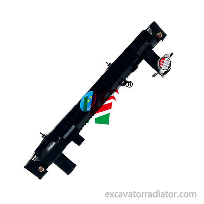 Radiatore di raffreddamento del motore per QingLing 700P Camion Radiatore Sistema di raffreddamento Intercooler Assemblaggio Auto passeggeri