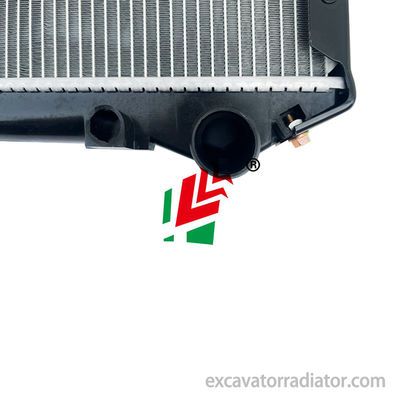 Radiatore di raffreddamento del motore per QingLing 700P Camion Radiatore Sistema di raffreddamento Intercooler Assemblaggio Auto passeggeri