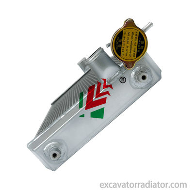 YT 05685 Radiatore per autobus Autovetture in alluminio e plastica Sistema di raffreddamento Sistema di raffreddamento per autobus e auto