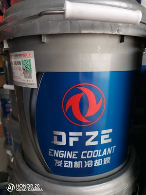 Il liquido refrigerante del motore, i prodotti è tutto l'antigelo dal fattore originale