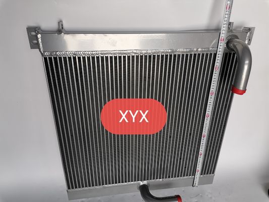 Un radiatore di alluminio idraulico dei 4 centri, via Rod Radiators di KOMATSU PC200-3