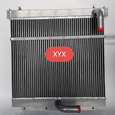 Un radiatore di alluminio idraulico dei 4 centri, via Rod Radiators di KOMATSU PC200-3
